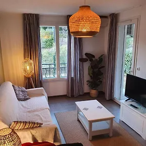 Appartement Charme De Provence - Piscine&climatisation, Gréoux-les-Bains
